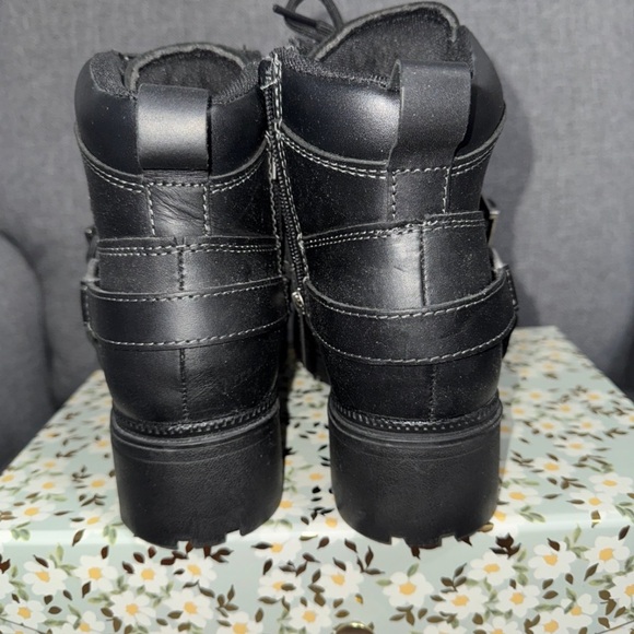 Harley-Davidson Boots - Picture 3 of 6
